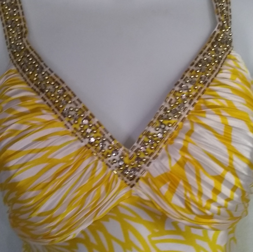 Vintage Morgan & Co Formal SZ 1 ,bust  B